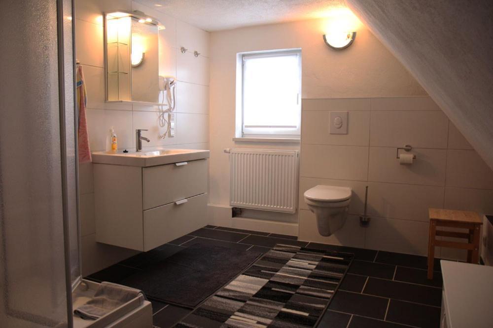 Ferienwohnung Lippmann Grosshartmannsdorf エクステリア 写真
